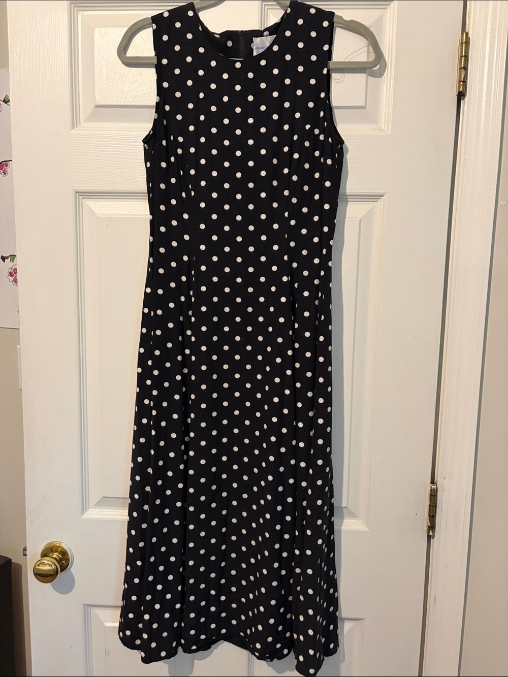 Vintage Morning Side Black Polka Dot Sleeveless Midi Dress